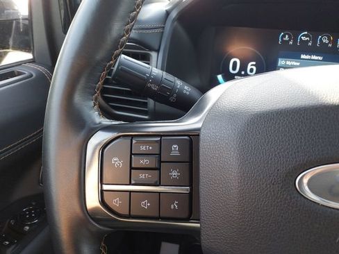 Used 2022 Ford Expedition Platinum AWD/4WD image 20
