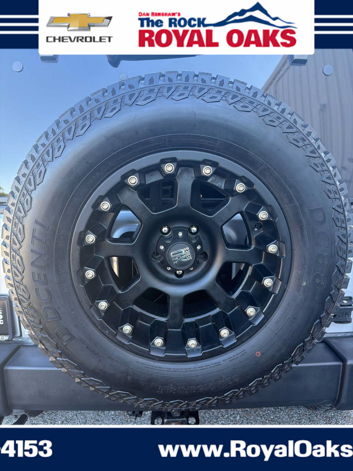 Used 2017 Jeep Wrangler Unlimited Sport w/ Quick Order Package 24S AWD/4WD image 10