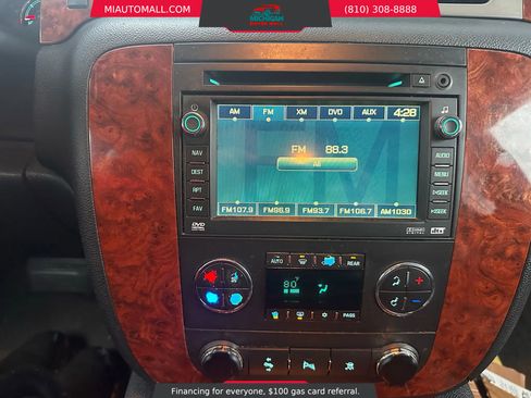 Used 2010 Chevrolet Tahoe LTZ image 12