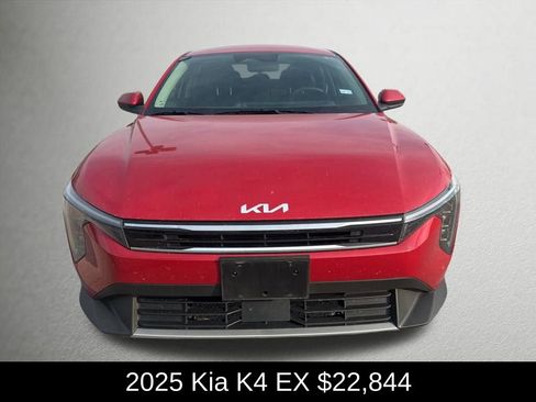 Used 2025 Kia K4 EX image 8