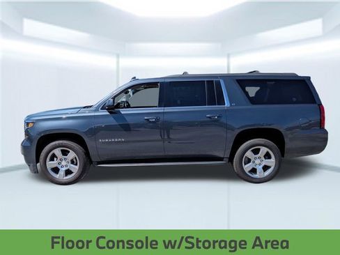 Used 2019 Chevrolet Suburban LT w/ Luxury Package image 13