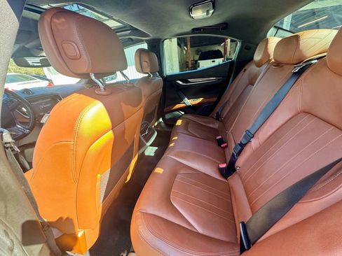 Used 2017 Maserati Ghibli image 15