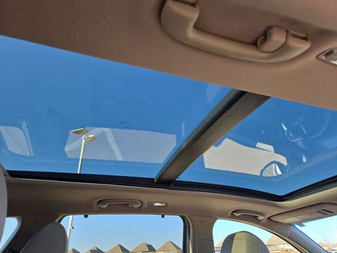 Used 2017 Kia Sorento EX w/ EX Advanced Touring Package image 21