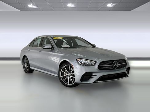 Used 2023 Mercedes-Benz E 350 Sedan image 6