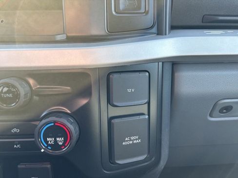New 2026 Ford F250 XLT w/ 360-Degree Camera Package AWD/4WD image 19