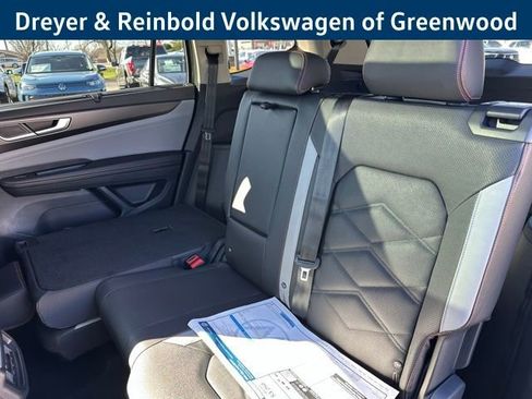 New 2026 Volkswagen Atlas Peak Edition image 29