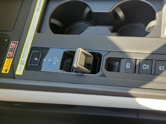 New 2026 Lexus ES 350h w/ Cold Area Package FWD image 29