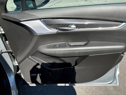 Used 2024 Cadillac XT6 Sport image 24