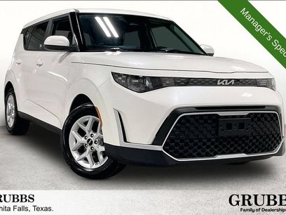 Used 2025 Kia Soul LX w/ LX Technology Package
