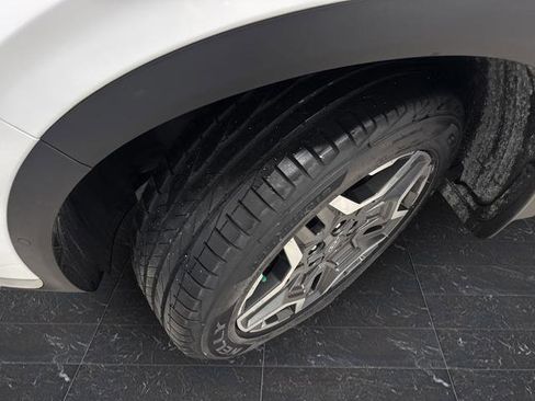 Used 2023 Hyundai Santa Fe Limited image 40