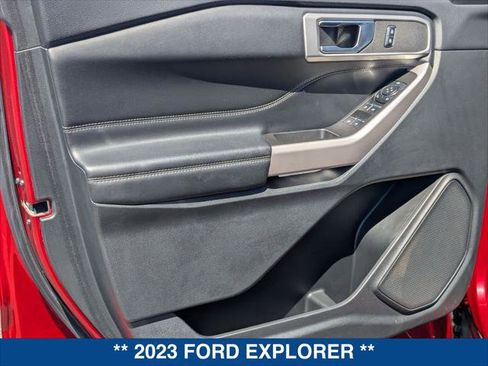Certified 2023 Ford Explorer XLT w/ Equipment Group 202A image 10