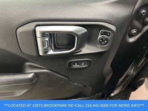 Used 2024 Jeep Wrangler Unlimited Sport AWD/4WD image 8