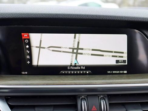 Used 2018 Alfa Romeo Stelvio Ti image 9