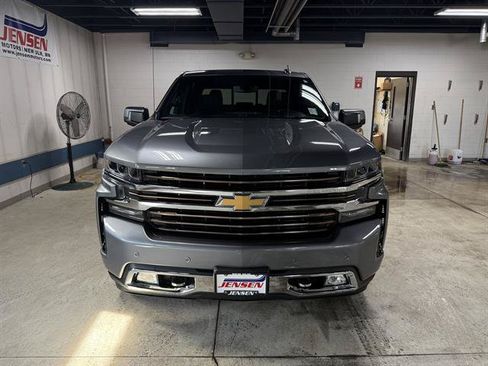 Certified 2022 Chevrolet Silverado 1500 High Country AWD/4WD image 2