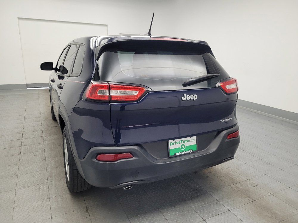 Used 2015 Jeep Cherokee Sport FWD image 6