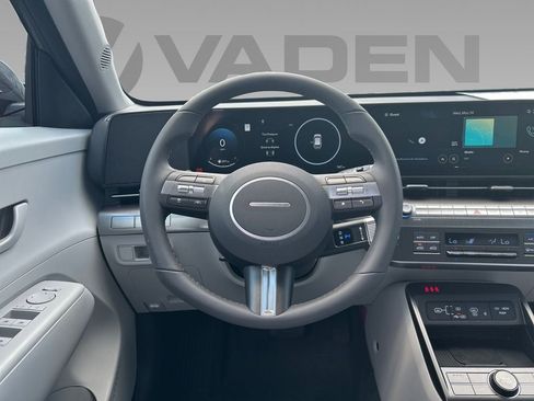 New 2025 Hyundai Kona SEL image 10