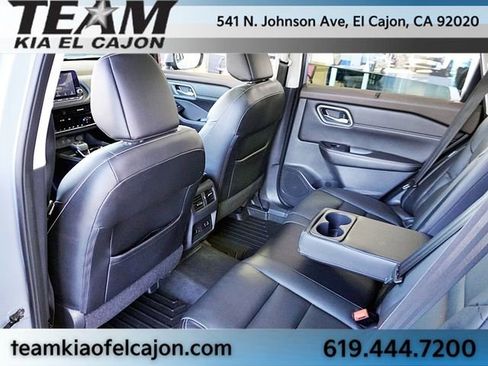 Used 2021 Nissan Rogue SL image 20