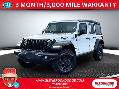 Used 2023 Jeep Wrangler Unlimited w/ 8.4" Radio Group AWD/4WD image 1