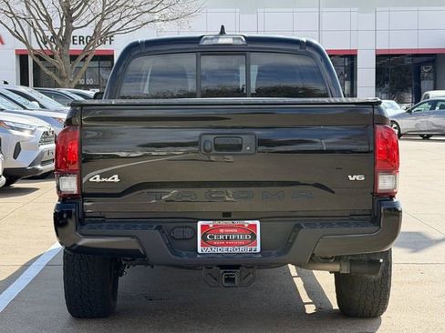 Certified 2023 Toyota Tacoma SR5 image 5