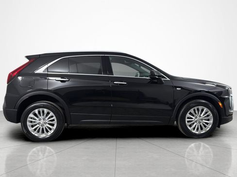 Used 2024 Cadillac XT4 Luxury FWD image 6
