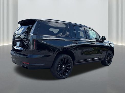 Used 2026 Cadillac Escalade Platinum Sport w/ LPO, ONYX Package image 5