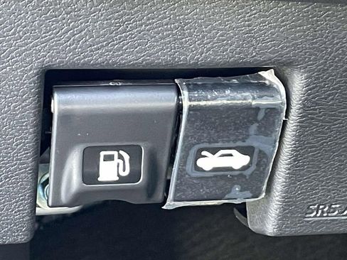 New 2025 Nissan Versa S w/ Trunk Package image 17