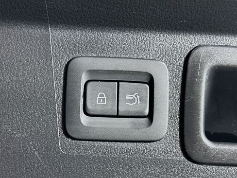 Used 2025 MAZDA CX-50 AWD 2.5 S w/ Premium Package image 31