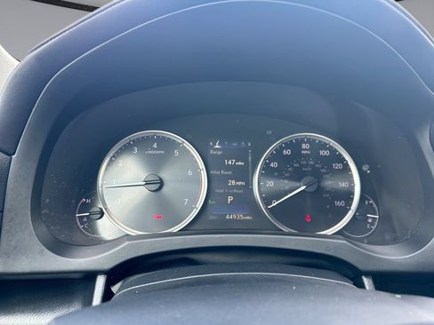 Used 2023 Lexus IS 300 w/ Premium Package RWD image 19