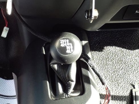 Used 2019 Ford F550 4x4 SuperCab Super Duty image 18