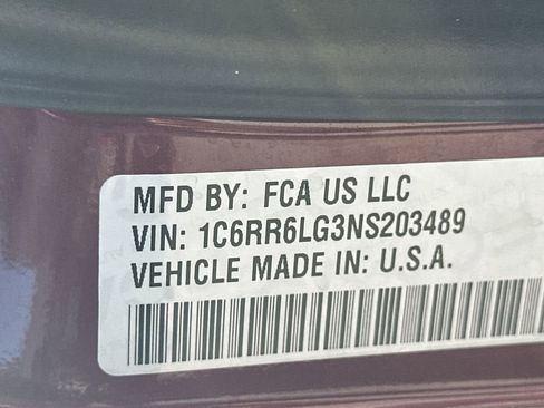 Used 2022 RAM 1500 Classic SLT image 33