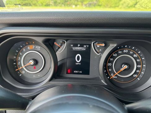 Used 2026 Jeep Wrangler Unlimited Sport AWD/4WD image 23