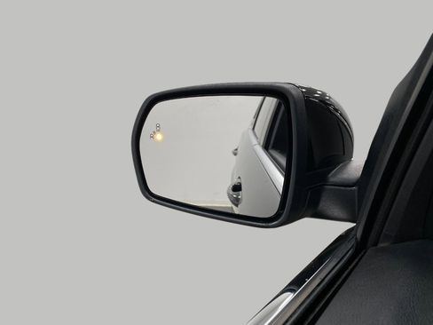 Used 2019 Ford Edge SEL w/ Equipment Group 201A image 21