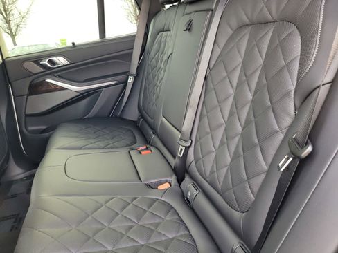 New 2026 BMW X5 xDrive40i w/ Premium Package image 12