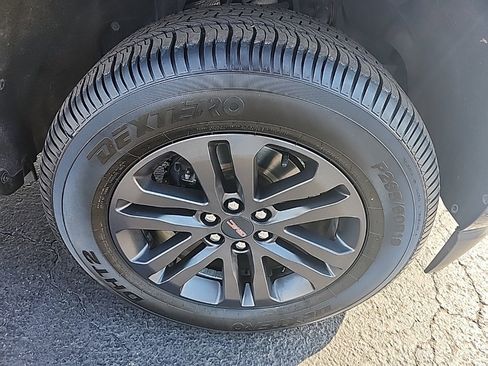 Used 2020 GMC Canyon SLE w/ Elevation Edition image 10