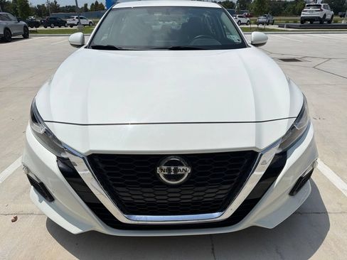 Used 2020 Nissan Altima 2.5 S FWD image 2