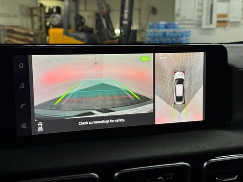 New 2026 Nissan Sentra SR image 14