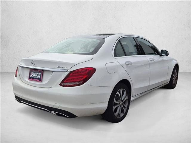 Used 2015 Mercedes-Benz C 300 4MATIC Sedan image 5