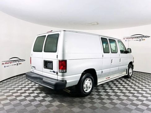 Used 2012 Ford E-150 and Econoline 150 w/ Commercial Cargo Van Pkg image 8