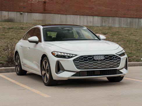 Certified 2025 Audi A5 2.0T Premium Plus w/ Premium Plus image 2