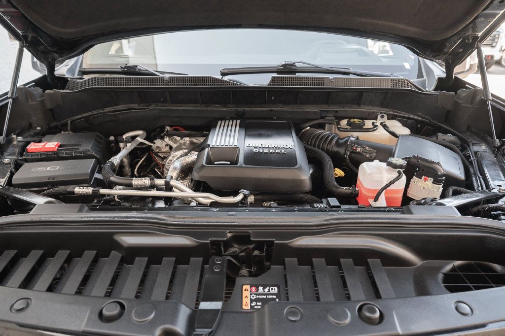 Used 2024 Chevrolet Silverado 1500 High Country RWD image 15