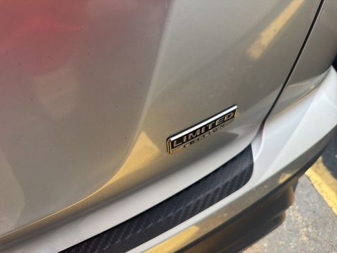 Used 2023 Mitsubishi Eclipse Cross LE AWD/4WD image 6