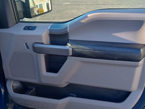 Used 2016 Ford F150 XLT w/ Equipment Group 302A Luxury image 22