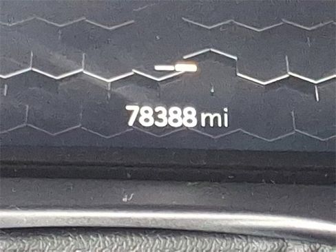 Used 2022 Jeep Compass Limited w/ Elite Group image 21