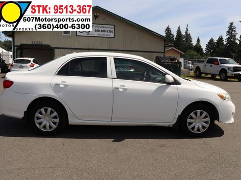 Used 2010 Toyota Corolla FWD image 9