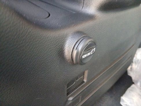 New 2026 Jeep Wrangler Unlimited Sport image 29