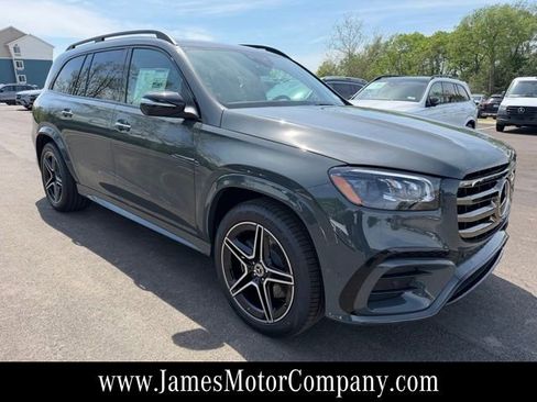 New 2026 Mercedes-Benz GLS 450 4MATIC image 4