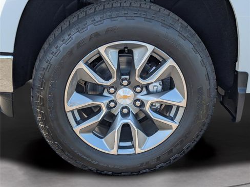 New 2026 Chevrolet Silverado 1500 LT AWD/4WD image 38