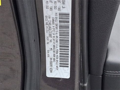 Used 2020 Dodge Durango SXT image 29