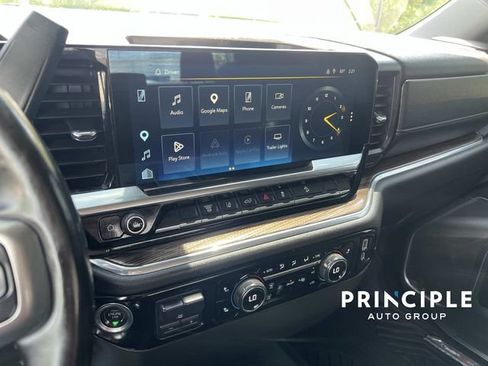 Used 2025 Chevrolet Silverado 2500 LT AWD/4WD image 22