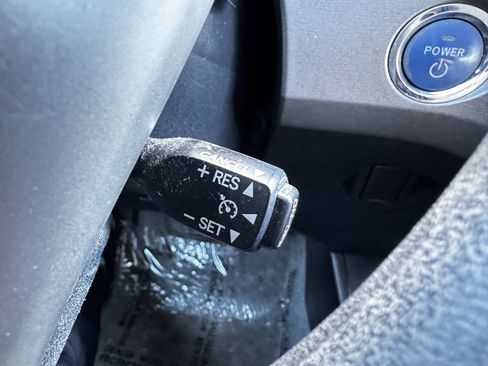 Used 2012 Toyota Prius Two image 27